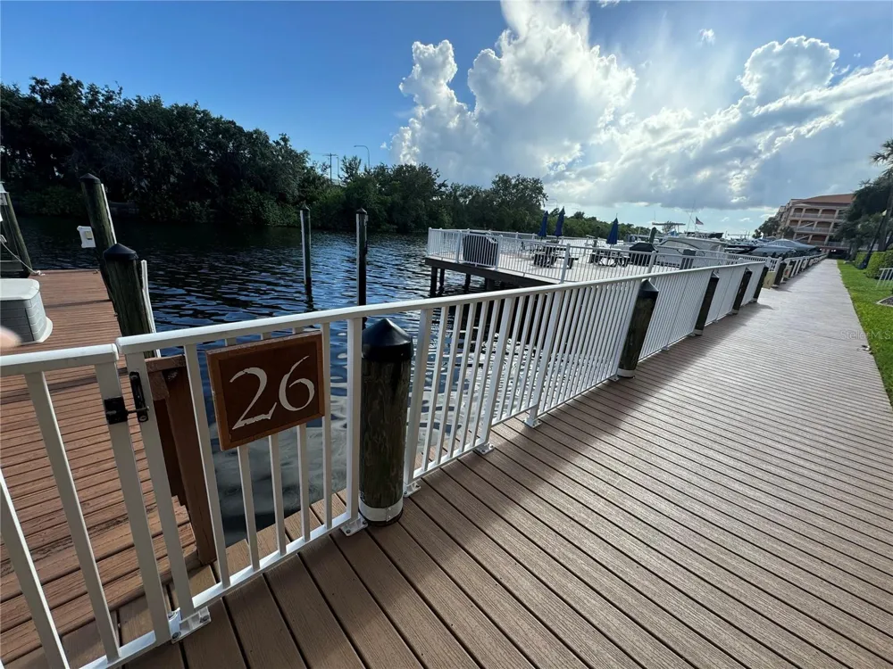 5000 CULBREATH KEY WAY #4-306 Tampa, FL 33611