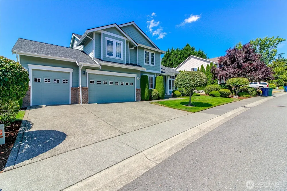 37825 35th Way S Auburn, WA 98001