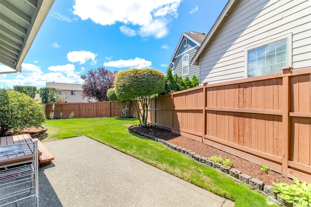37825 35th Way S Auburn, WA 98001