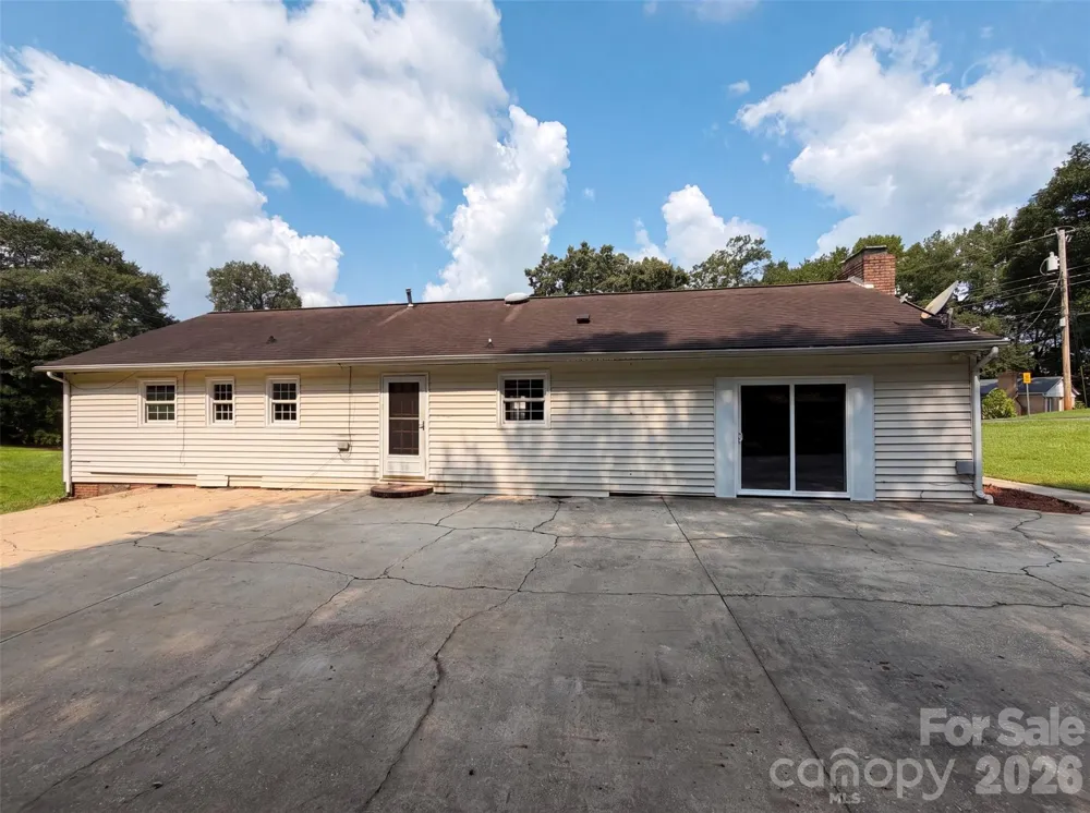 529 Timberlane Drive Mount Holly, NC 28120