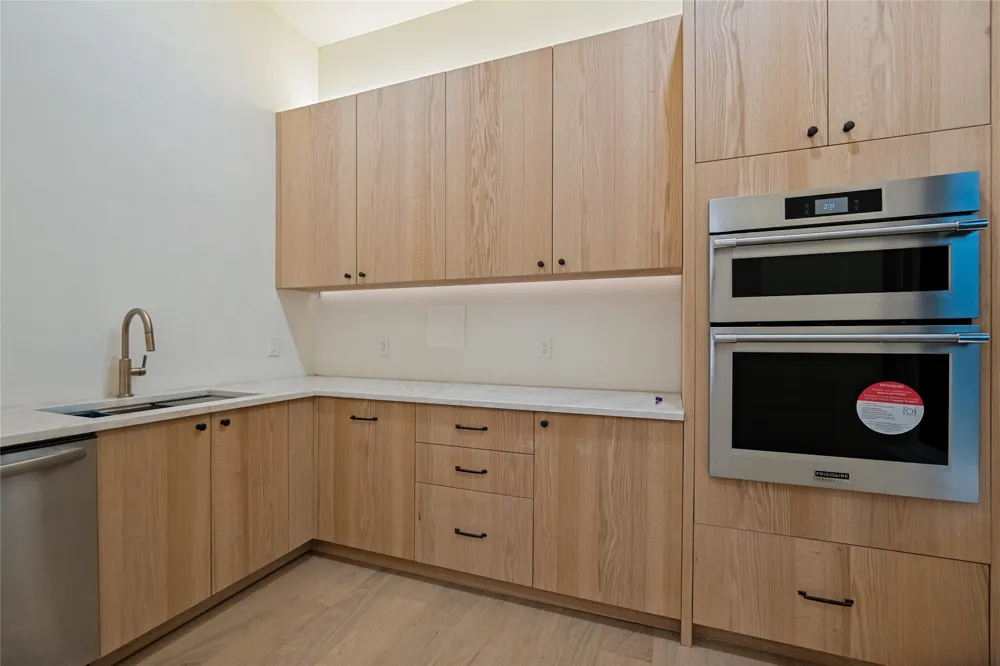 3507 Warick Drive Dallas, TX 75229