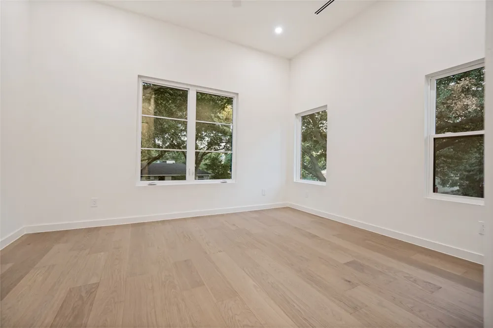 3507 Warick Drive Dallas, TX 75229