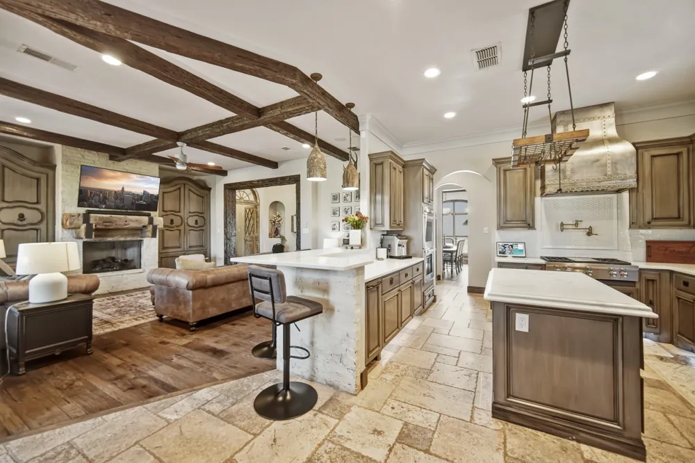 354 Ballpark Way Jacksboro, TX 76458