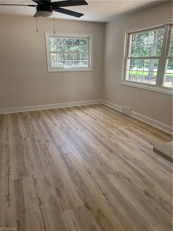 5726 Edgar Road Archdale, NC 27263