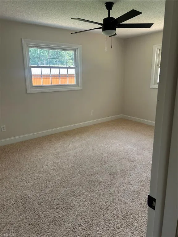 5726 Edgar Road Archdale, NC 27263