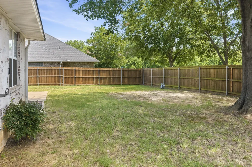 1908 S 6th Avenue NW Ardmore, OK 73401