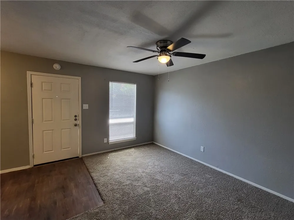 425 Clifford Street #7 Corpus Christi, TX 78404