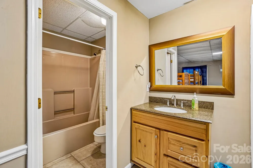 950 Main Street #4 Chimney Rock, NC 28720