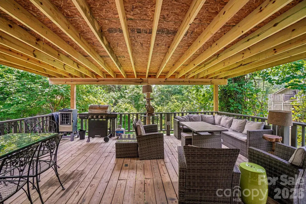 950 Main Street #4 Chimney Rock, NC 28720