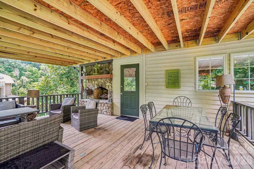 950 Main Street #4 Chimney Rock, NC 28720