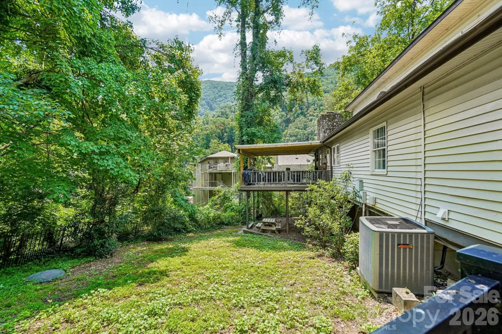 950 Main Street #4 Chimney Rock, NC 28720