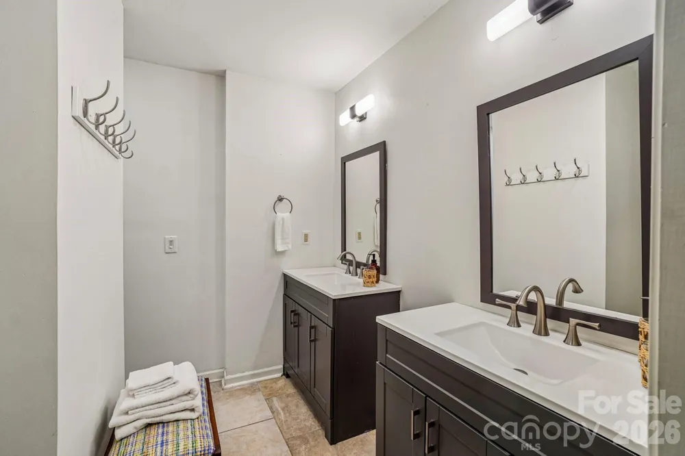 950 Main Street #4 Chimney Rock, NC 28720