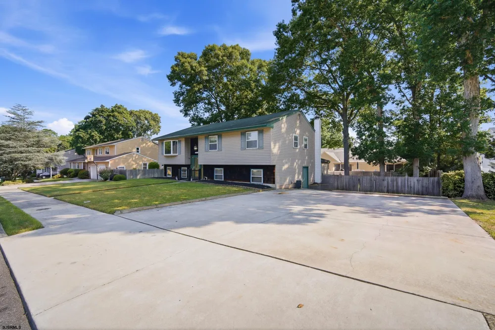 1108 Spring Absecon, NJ 08201