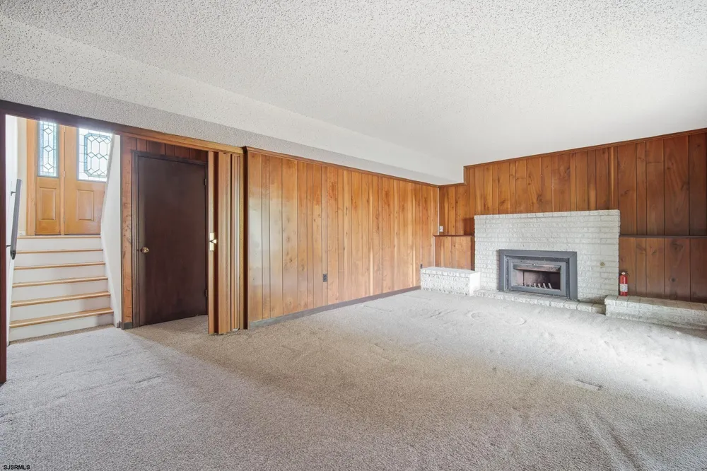 1108 Spring Absecon, NJ 08201