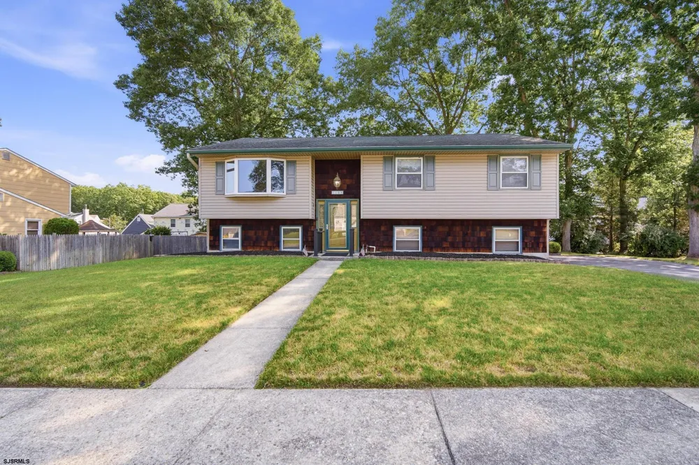 1108 Spring Absecon, NJ 08201