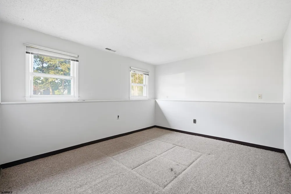 1108 Spring Absecon, NJ 08201