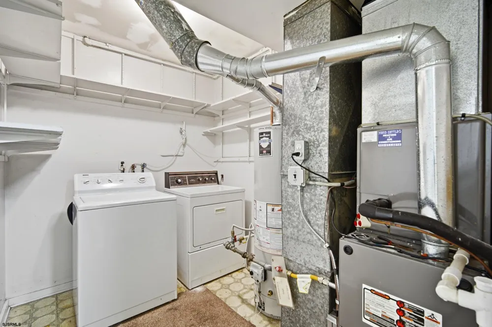 1108 Spring Absecon, NJ 08201