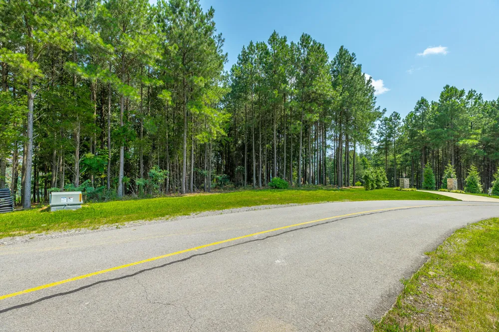 Crockett Loop Jasper, TN 37347