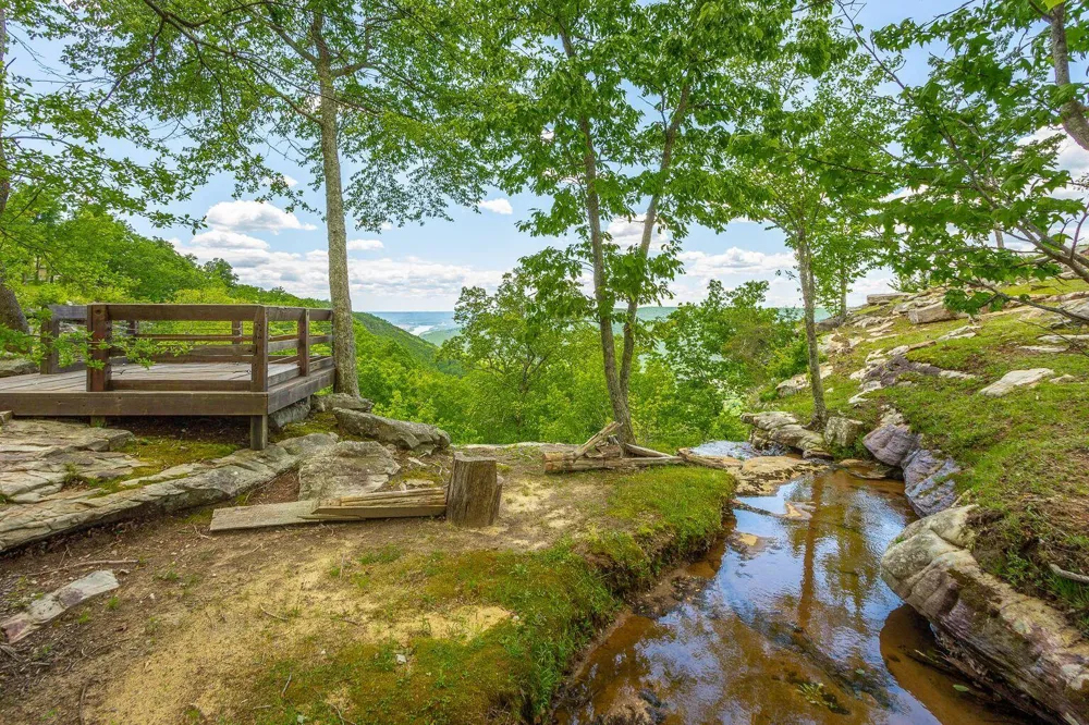 Crockett Loop Jasper, TN 37347