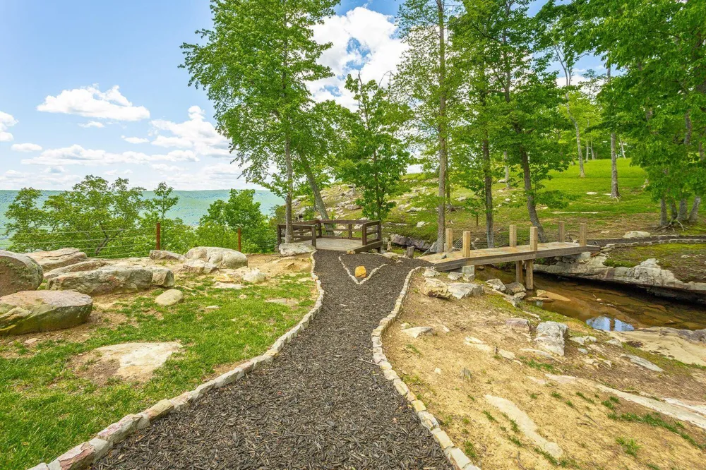 Crockett Loop Jasper, TN 37347