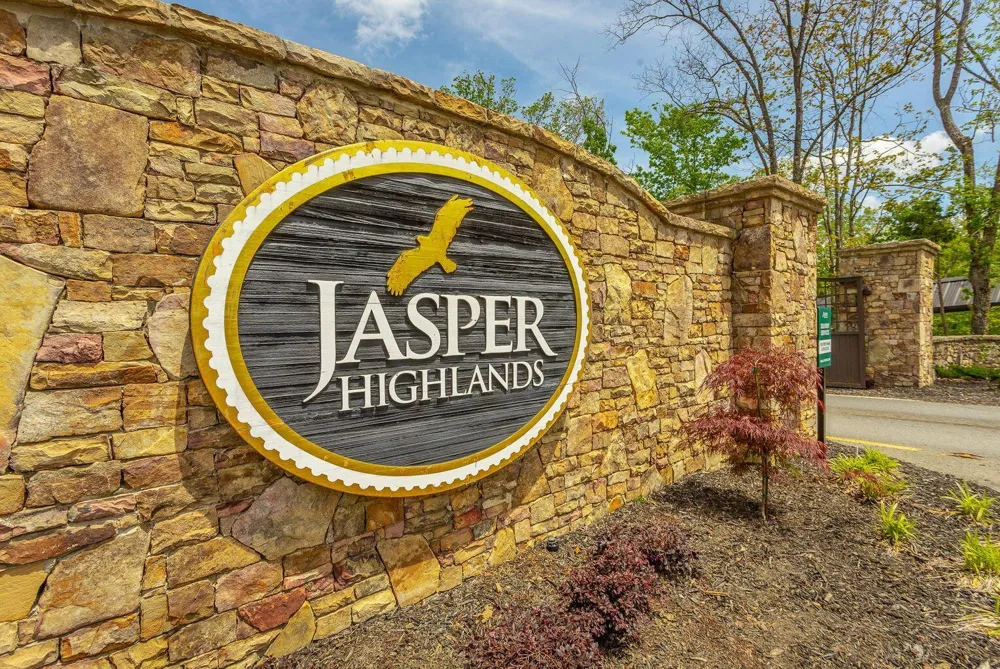 Crockett Loop Jasper, TN 37347