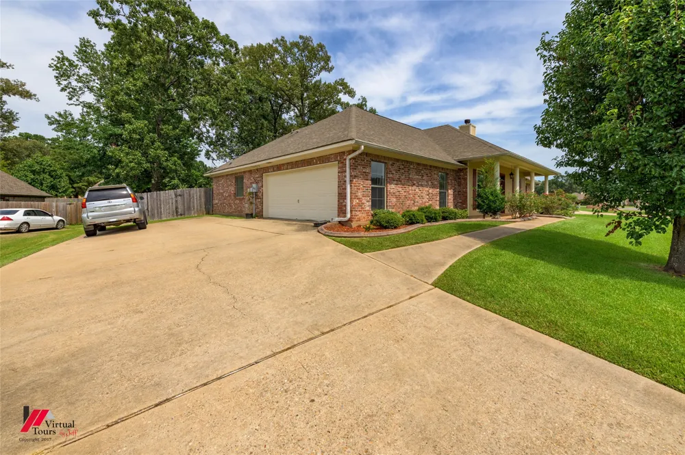 1855 Sparrow Ridge Haughton, LA 71037