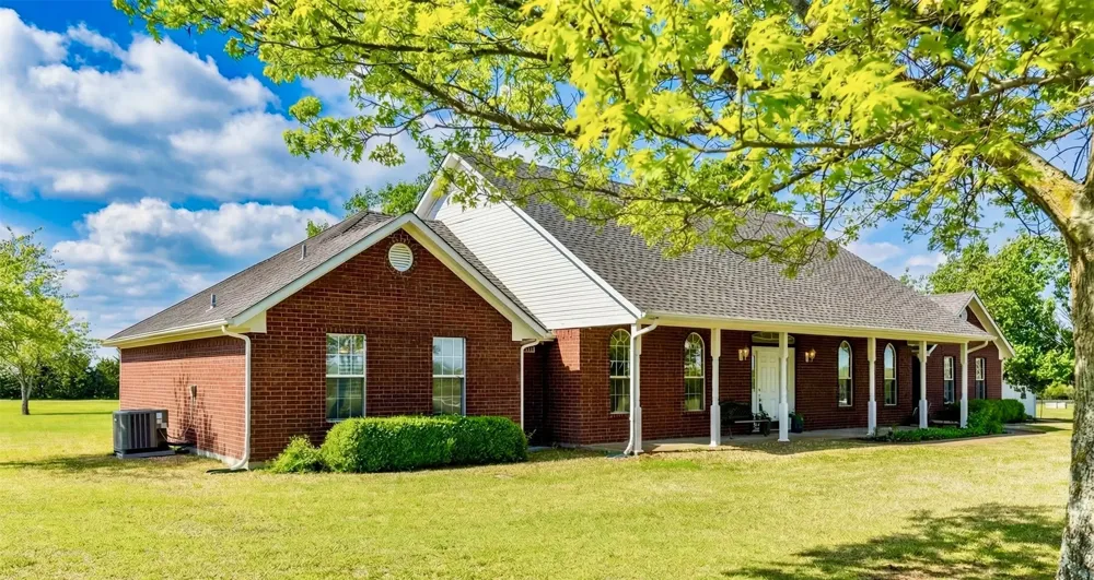 4223 County Road 2727 Caddo Mills, TX 75135