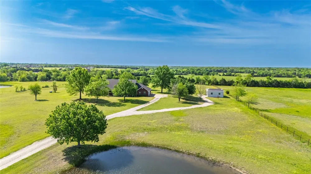 4223 County Road 2727 Caddo Mills, TX 75135