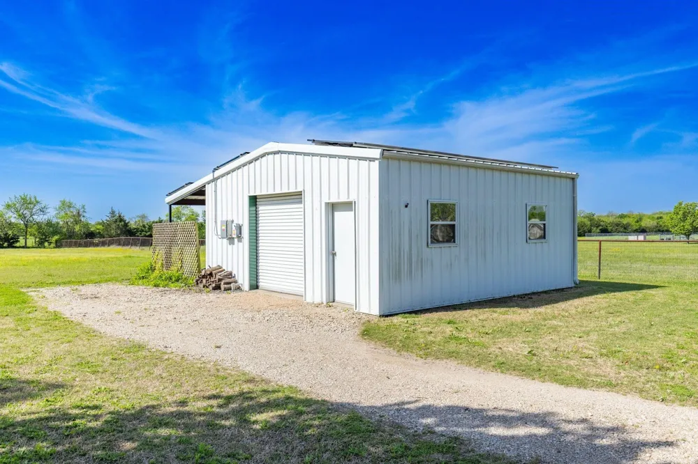 4223 County Road 2727 Caddo Mills, TX 75135