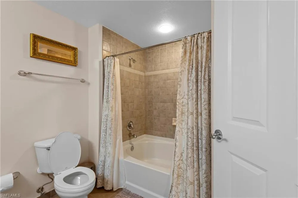 2825 Palm Beach Boulevard #213 Fort Myers, FL 33916