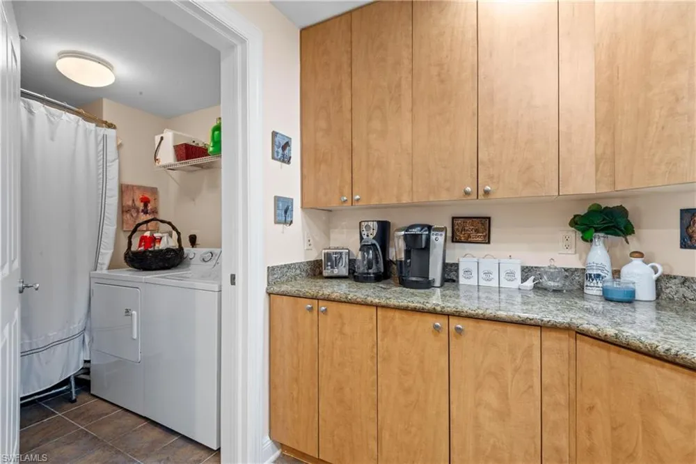 2825 Palm Beach Boulevard #213 Fort Myers, FL 33916