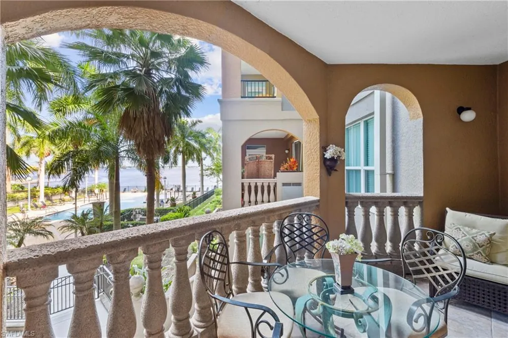 2825 Palm Beach Boulevard #213 Fort Myers, FL 33916