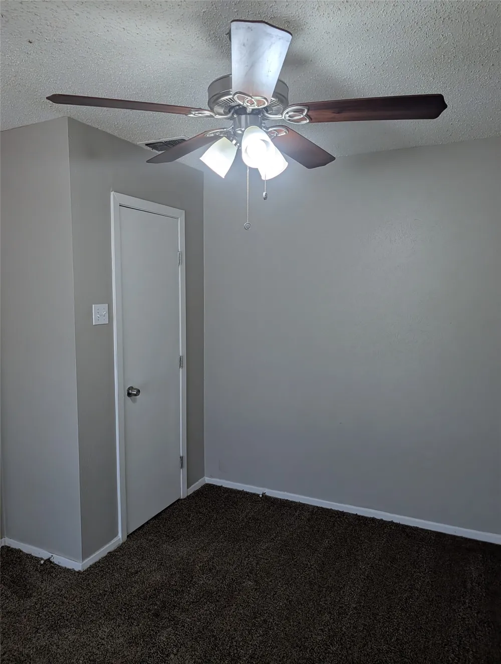 633 Christie Court Everman, TX 76140