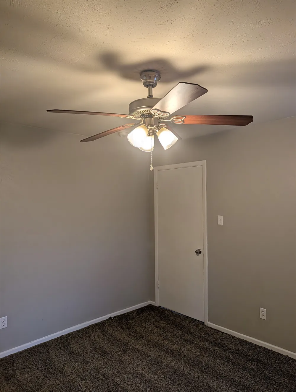 633 Christie Court Everman, TX 76140