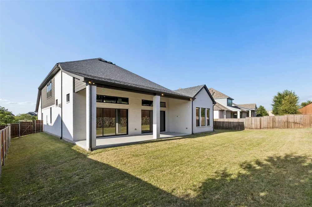 11609 Rust Falls Road Flower Mound, TX 76226