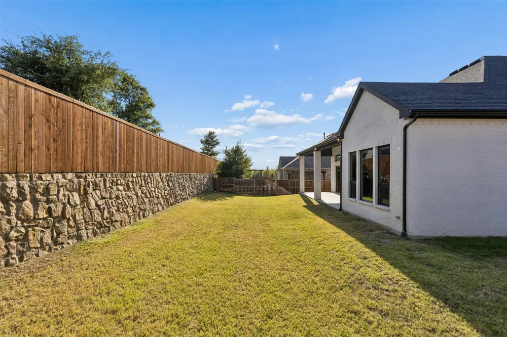 11609 Rust Falls Road Flower Mound, TX 76226