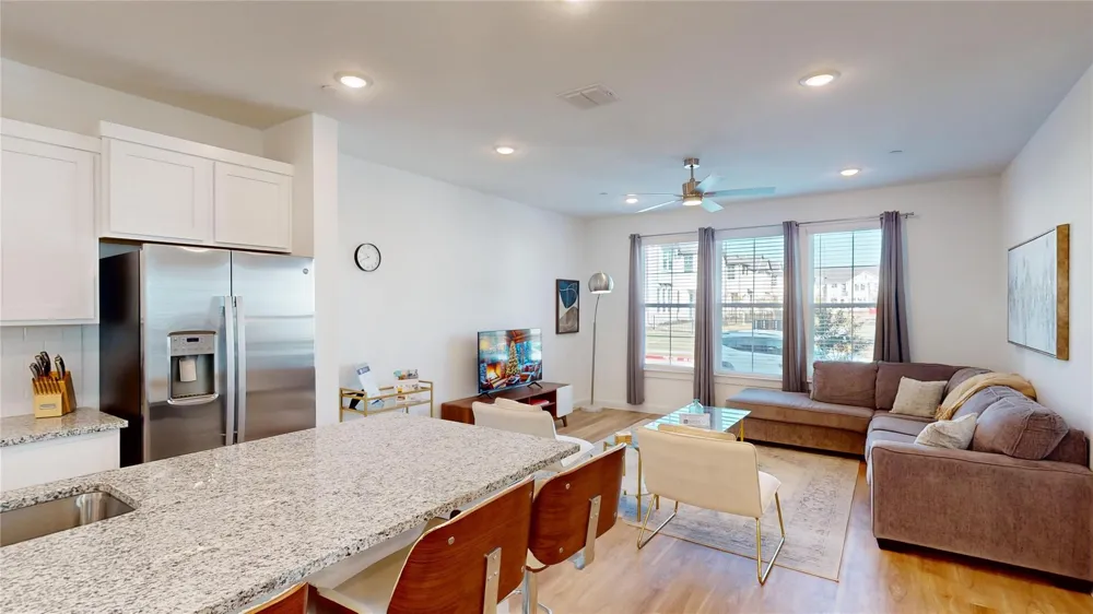 4124 Ruth Alley Grand Prairie, TX 75052