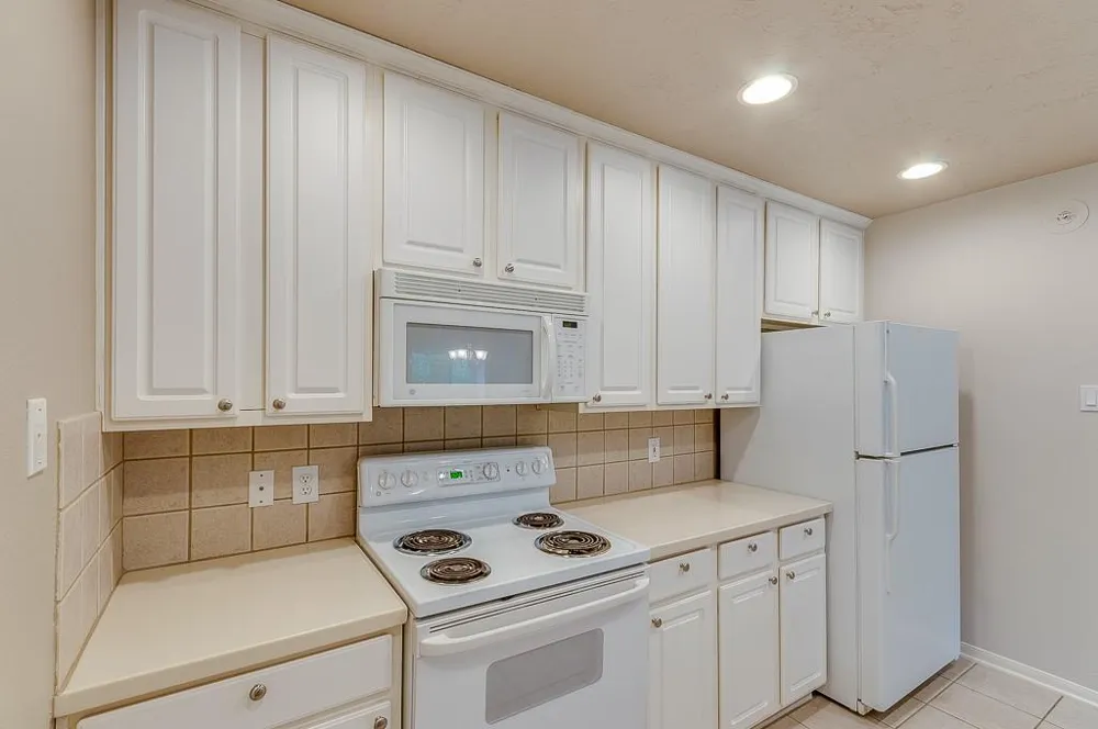 8051 Bay Branch Drive #333 The Woodlands, TX 77382