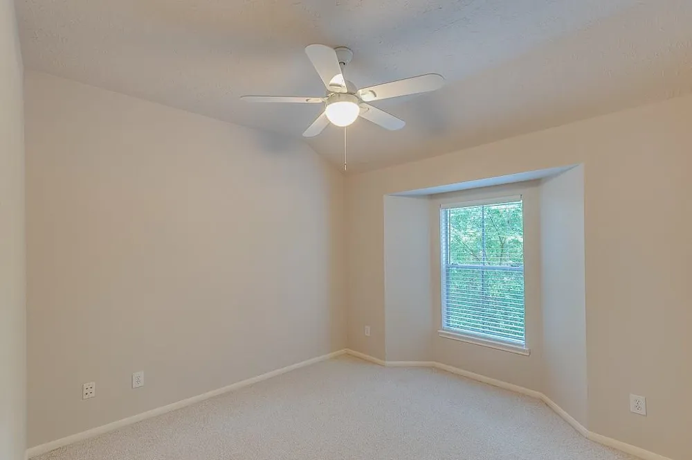 8051 Bay Branch Drive #333 The Woodlands, TX 77382