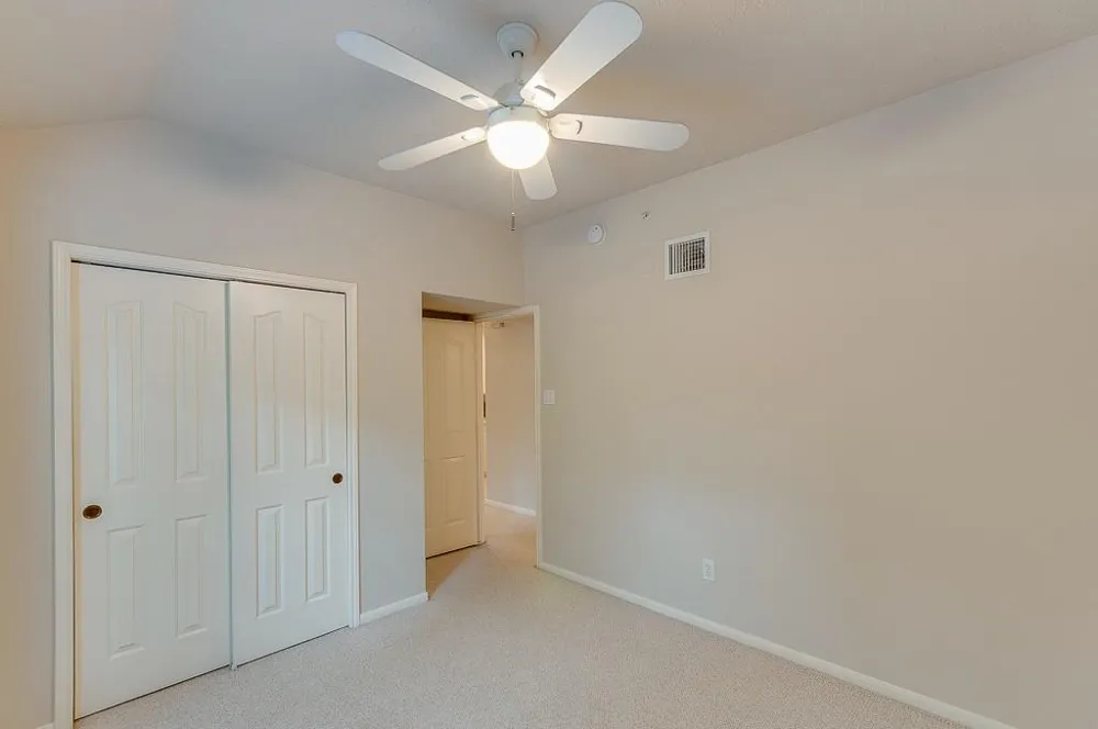 8051 Bay Branch Drive #333 The Woodlands, TX 77382