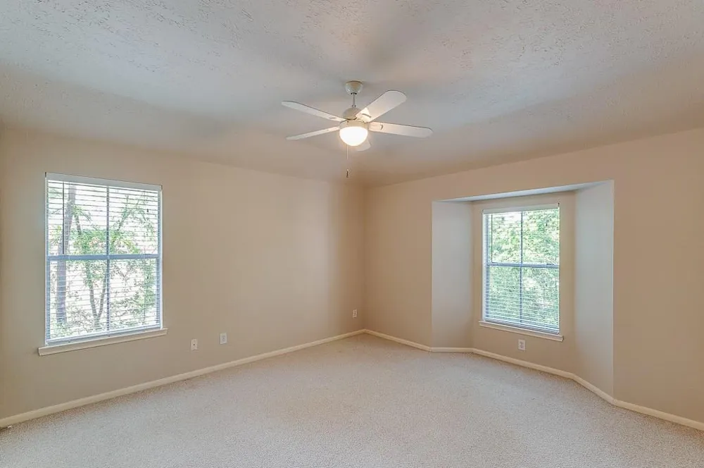 8051 Bay Branch Drive #333 The Woodlands, TX 77382