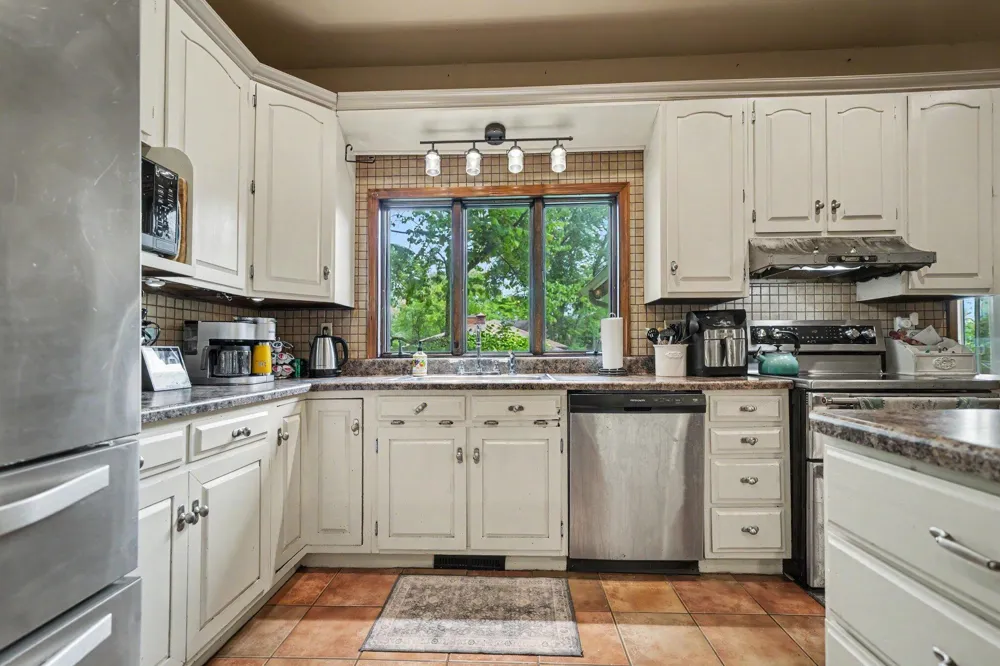 2211 Morton Avenue St. Joseph, MI 49085
