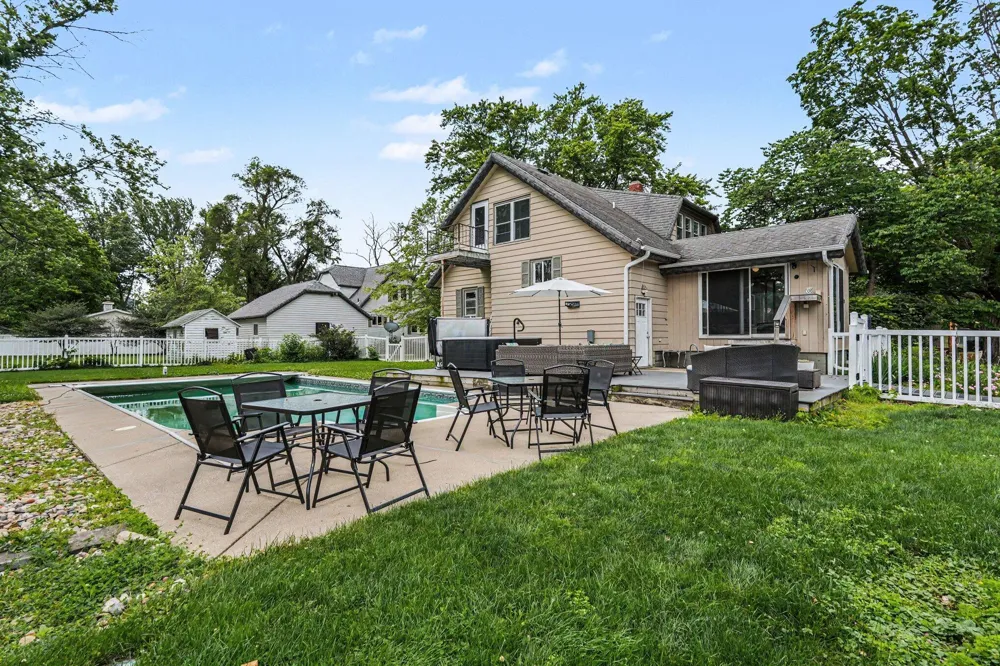 2211 Morton Avenue St. Joseph, MI 49085