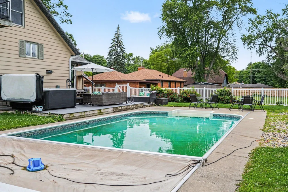 2211 Morton Avenue St. Joseph, MI 49085