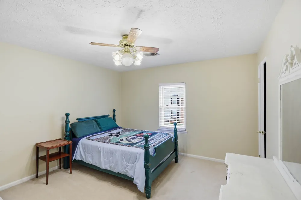 286 Donna Dr #B Hendersonville, TN 37075