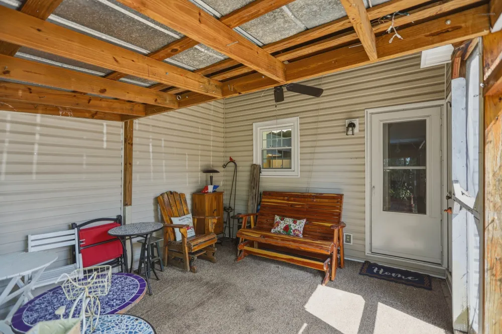 286 Donna Dr #B Hendersonville, TN 37075