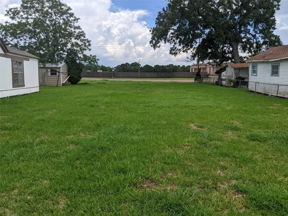 107 Correll Avenue Wharton, TX 77488