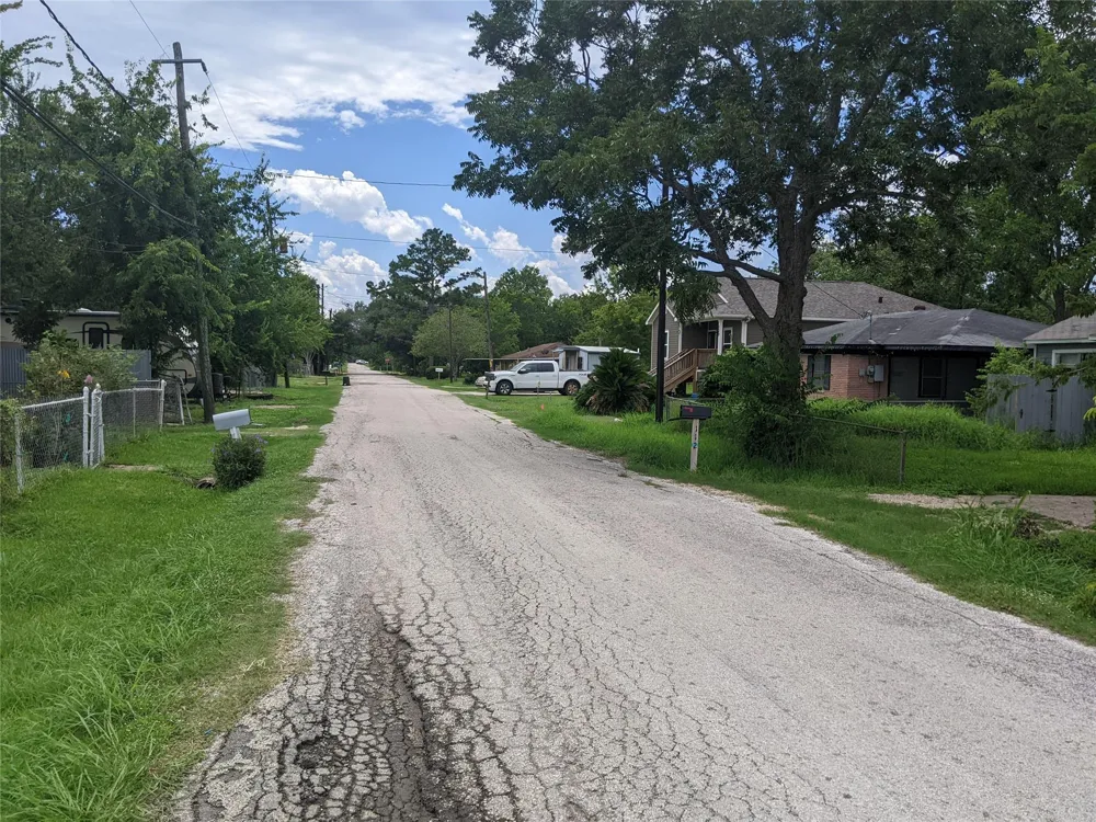107 Correll Avenue Wharton, TX 77488