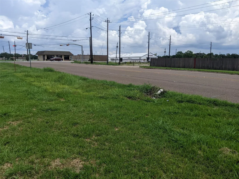 107 Correll Avenue Wharton, TX 77488