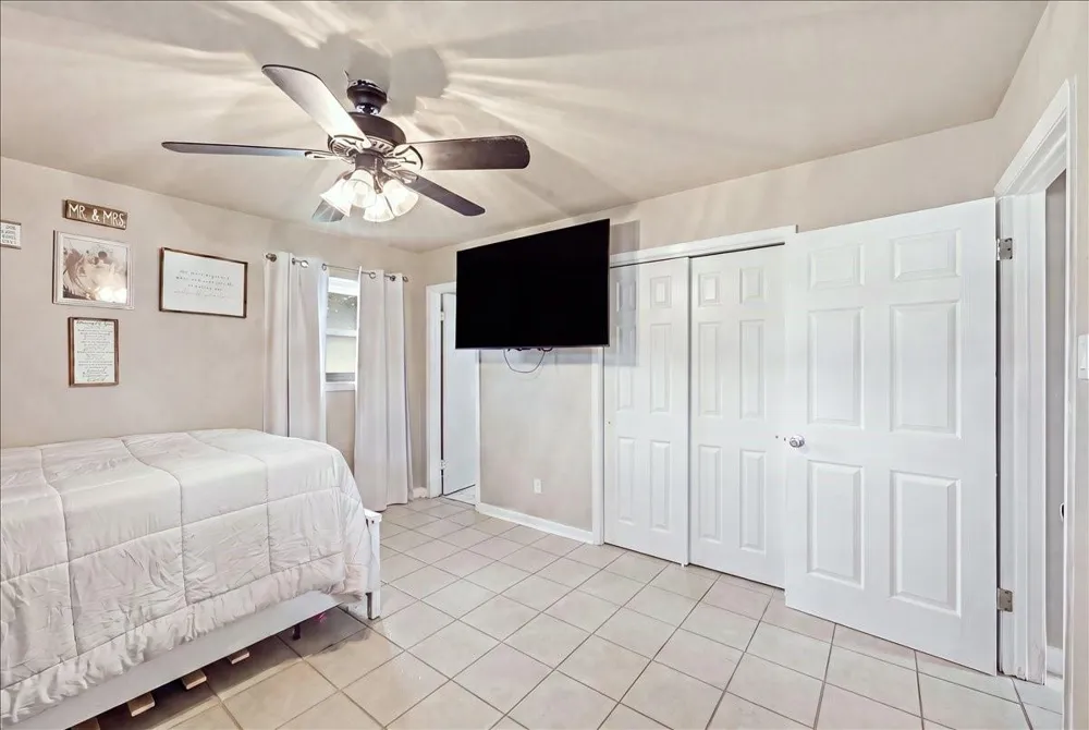 7845 Laurie Lane Lumberton, TX 77657